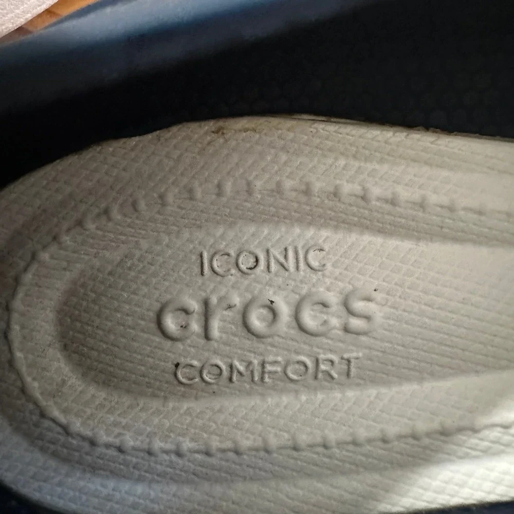 Crocs LiteRide Pacer Navy Blue White Slip On Sneakers Mens 7 Womens 9